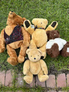 Collection of teddy bears selling lot