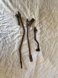 Old Holden 4 speed gearbox linkage rod shifter connectors