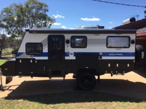 Ezytrail Parkes 15 MK2 caravan as new used once PRICED TO SELL