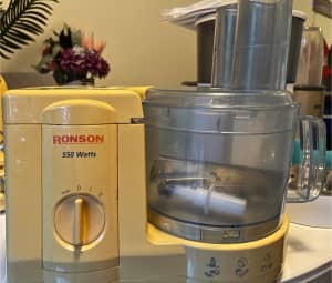 Ronson food processor with blender- great working condition