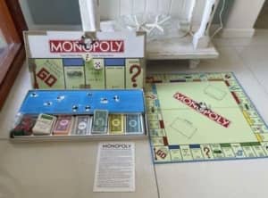 1996* MONOPOLY Parker Brothers/ Hasbro* Board Game