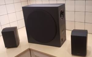 Samsung Sub-Woofer and Surround Sound Speakers PS-WB96B/PS-RB96B 