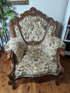 Solid Wood Antique Style Arm Chairs