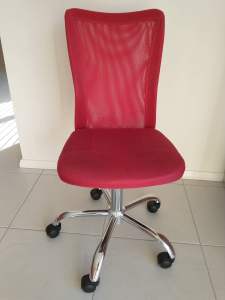 Furniture - Office Chair - Red