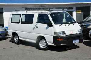 2010 Mitsubishi Express SJ MY11 SWB White 5 Speed Manual Van