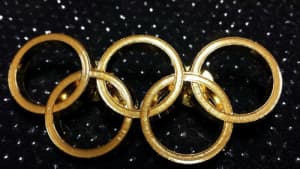 Olympic Games Rings Badge Official IOC Hallmark Sydney horseman Gold