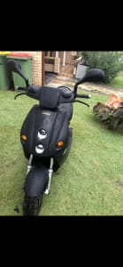 Vmoto electric scooter