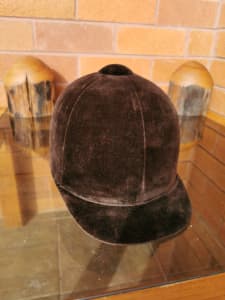 Horka old equestrian dark brown valvet Safety Helmet good condition