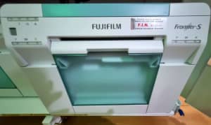 Printer fuji frontier Dx-100 p warranty , refurbished ,ink ,photo pap