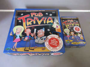 PUB TRIVIA GAME WITH MINI GAME IN BOX $10 LOT