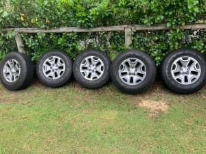 Jeep Wrangler wheels / tyres 2016