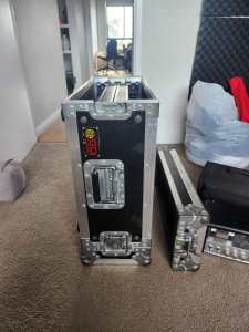 Tour Rack Case 4U with vent plates