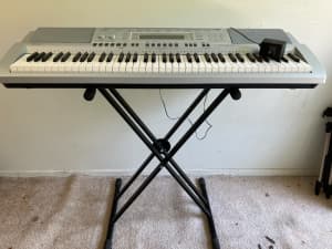 Casio WK-210 Digital Keyboard