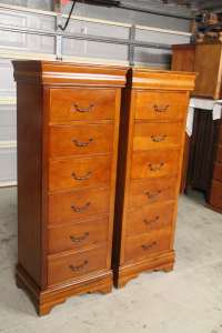VGC 2 hardwood oak 7 drawers tallboy/slimboy metal runner can deliver
