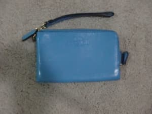 COACH new york ladies wallet in blue 