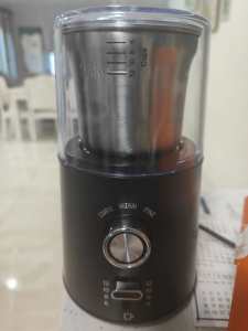 Brand new coffee grinder