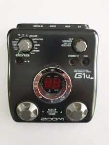 ZOOM G1U GUITAR MULTI EFFECTS PEDAL IN AS NEW CONDITION