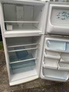 420 liter fridge can deliver