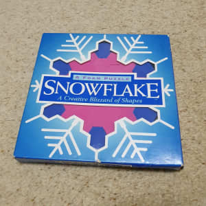 Snowflake foam puzzle logic puzzle game