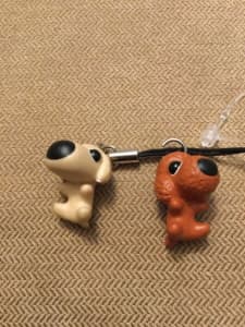 The dog artist poodle & golden Labrador charm. NEW. Nic’s accessories
