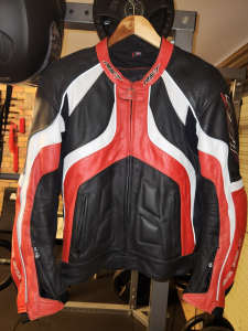 RST Leather Motorcycle Jacket NEW size UK45 EUR56