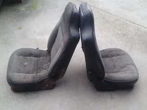 holden torana hj-wb bucket seats no runners as is con
