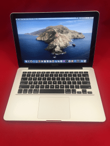 Macbook Pro 13 with i5-2.5 Ghz/8 gb ram/ 256 gb ssd/ Excell Cond