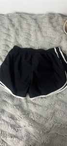 Baggy Nike black shorts