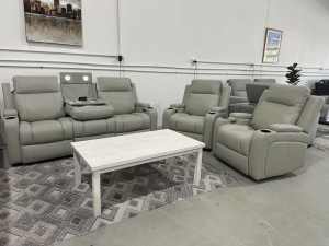 THICK LEATHER ELECTRIC RECLINER LOUNGE SUITE