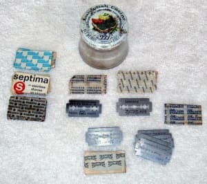 VINTAGE DOUBLE EDGED RAZOR BLADES - Assorted (Take All)