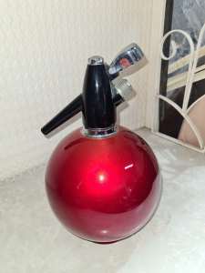 Vintage soda dispenser - bulb style