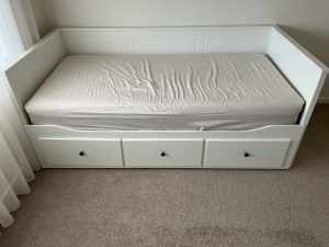 Ikea Hemnes Day Bed frame with 3 drawers