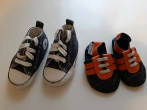 Converse & skeanie baby shoes