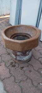 Vintage Terracotta hexagonal drain & riser