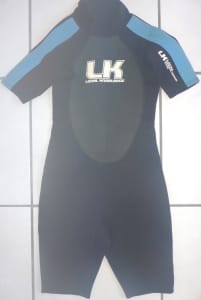 Wetsuit LOCAL KNOWLEDGE, black/blue sleeve strip, zip, neoprene S PC