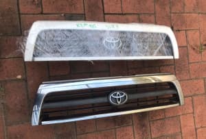 Toyota Hilux Surf KZN185 front grille 