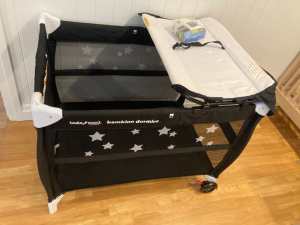 Travel cot and change table