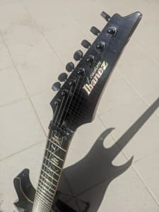 Ibanez 7 string J.Custom RG8527z Black Onyx