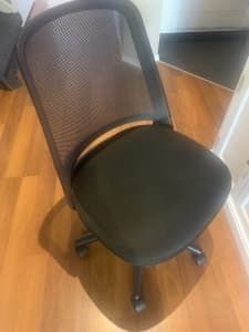 Officeworks chair. Perfect condition and barely used. Adjustable back.