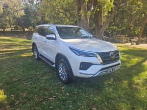 2022 TOYOTA FORTUNER CRUSADE 6 SP ELECTRONIC AUTOMATIC 4D WAGON