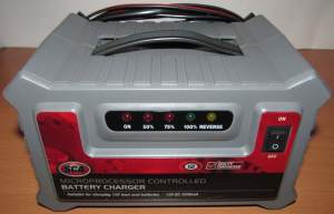 Car Battery Charger 12V Lead Acid