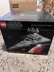 Lego Star Wars Imperial Star Destroyer UCS 75252