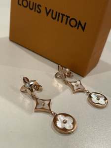Louis Vuitton LV style rose gold with MOP earrings jewellery