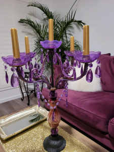 SHOWROOM CONDITION - Stunning 3.5 Seater Purple Velvet Sofa 