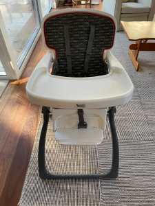 Child high chair - folding. Mothers Choice