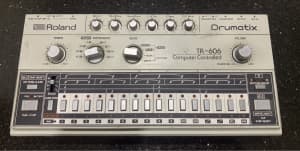 Roland TR-606 Drum machine