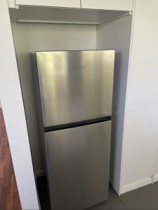Hisense 205L Top Mount Refrigerator