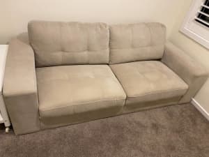 Perfect condition of two seats sofa ! No scratch no stain ! Like new !
