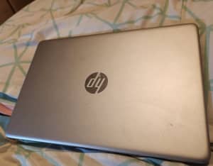 HP Laptop 14s & Black leather carry bag has charger 
