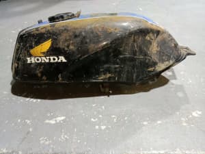 Honda CB 250 Fuel Tank